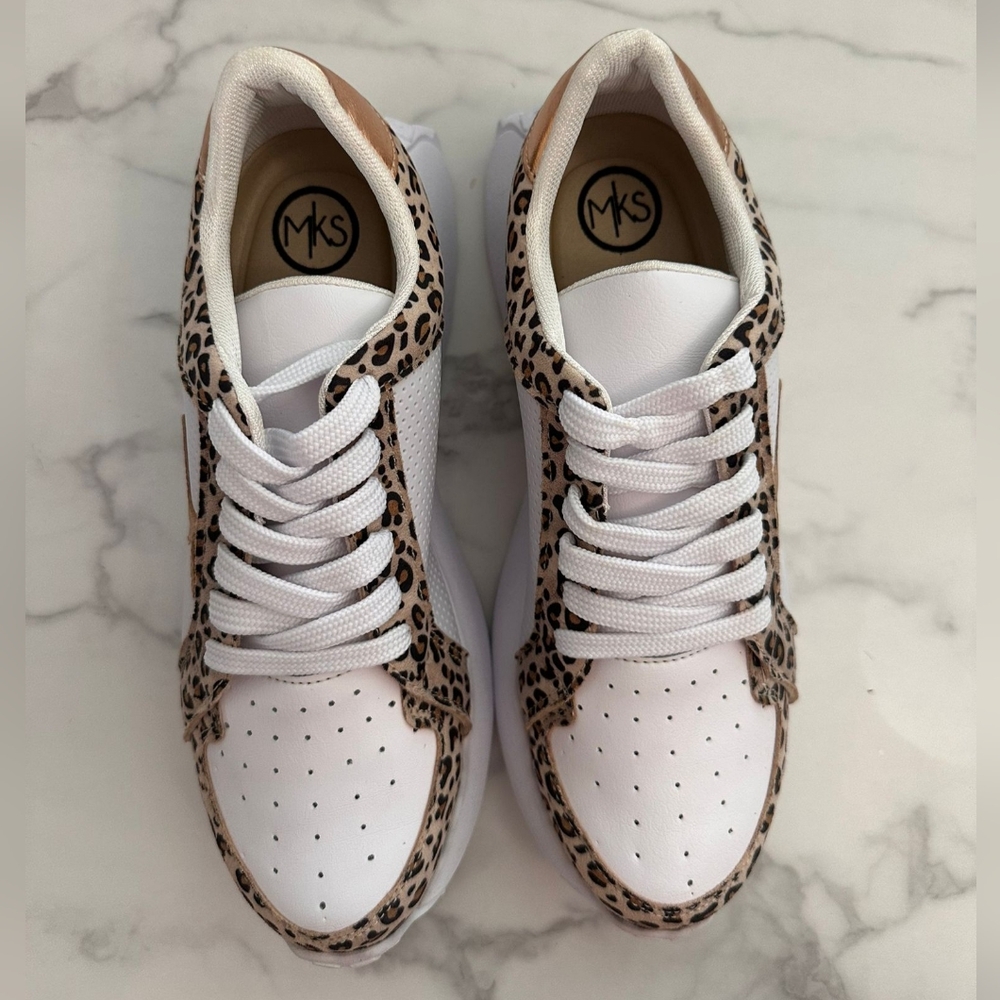 Leopard Print Sneakers with Gold Star Detail Trendy Casual Fashion Shoes Size 10 - Picture 3 of 10